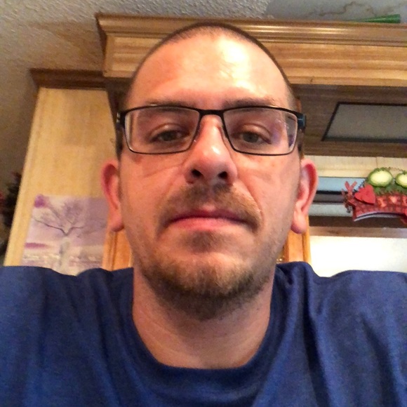 Meet your Posher, Brandon - Picture 1 of 1